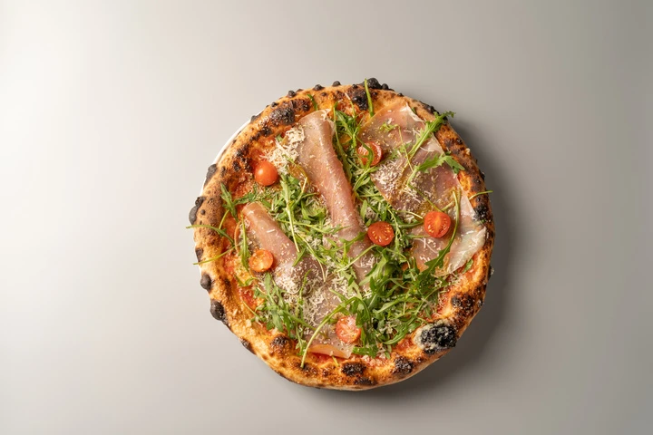 Rucola pizza small - Fotografie Curtis